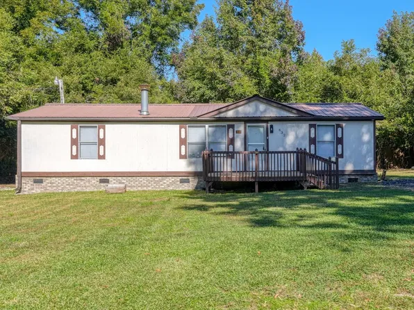 632 Union Hwy, Enoree, SC 29335