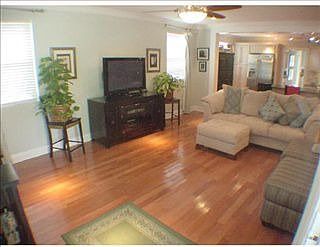2nd image of 2007 Maine Ave