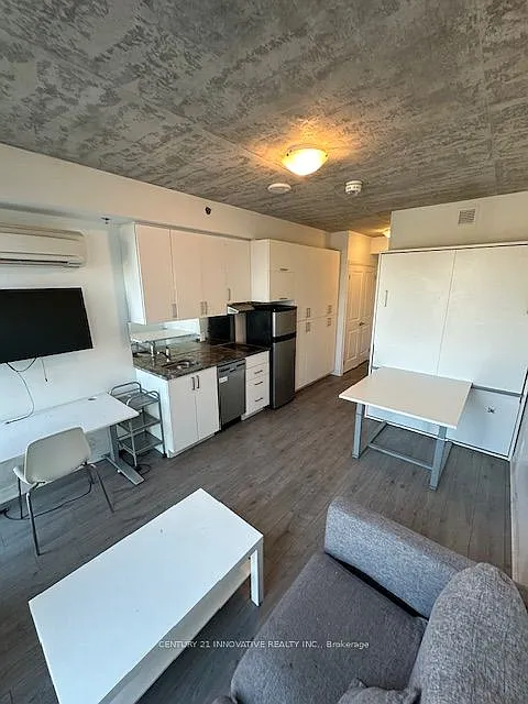 Studio, $1,450 — Photo 2