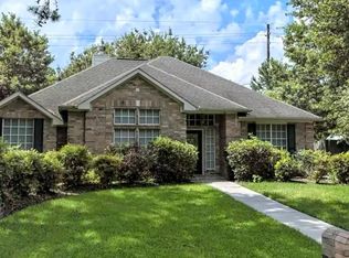 5906 Templegate Dr, Houston, TX 77066