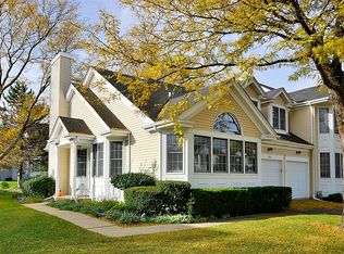 809 Derby Crse, St Charles, IL