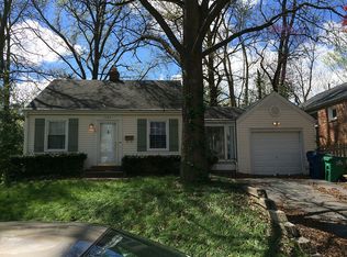 901 Tavalon Ave, Saint Louis, MO 63119