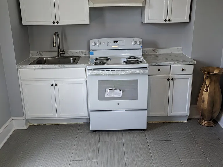 4213 Old Frederick Rd — Photo 1