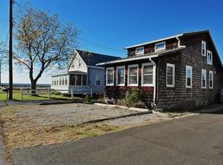 7 Brook St, Old Saybrook, CT 06475