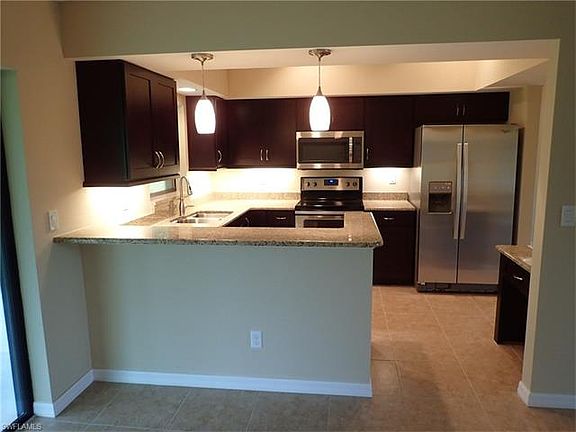 3rd image of 1231 SE 2nd Pl