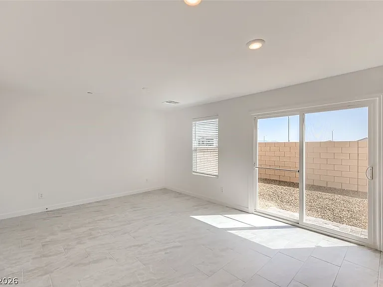 313 Bay Village Pl — Photo 6