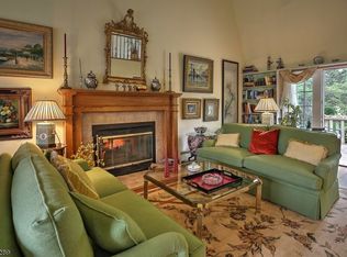 35 Dexter Dr N, Basking Ridge, NJ 07920