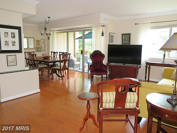 2nd image of 5113 Crossfield Ct #268