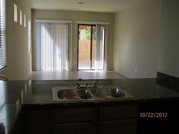 5th image of 2934 E Canyon Bend St