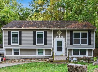 419 Mount Nebo Rd, Cleves, OH 45002