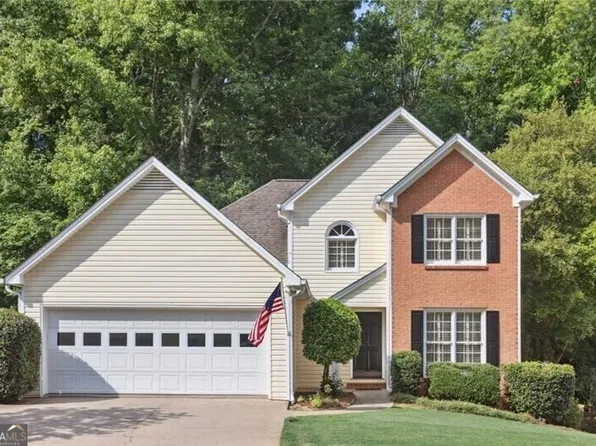 591 Oakledge Dr NW, Marietta, GA 30060