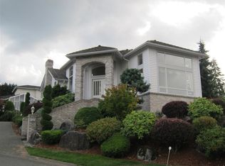 15815 SE 45th St, Bellevue, WA 98006