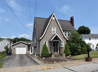 140 N Franklin St, Cochranton, PA 16314