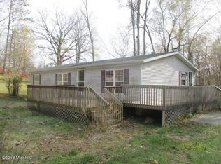 672 New North Dexter St, Ionia, MI 48846