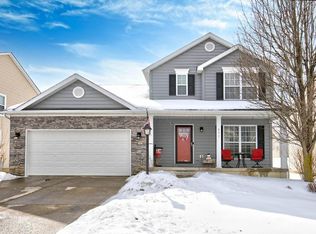 677 Brighton St, Pickerington, OH 43147