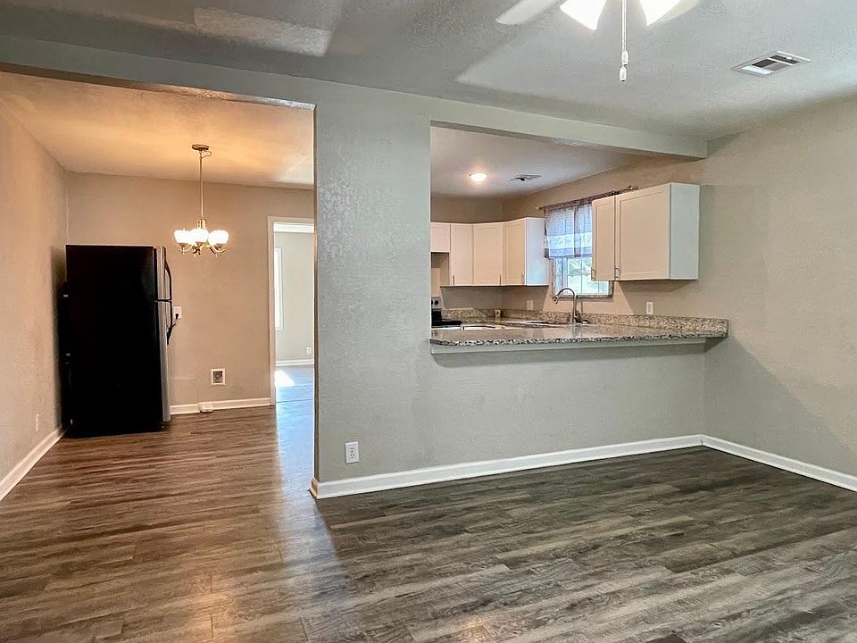 4317 S Greenhaven St, Wichita, KS 67216 Zillow