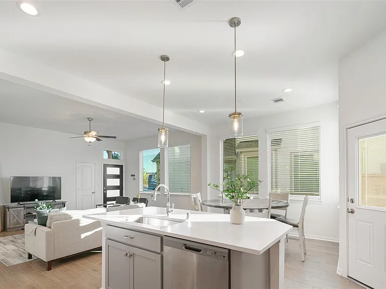 632 Silver Pear Ct — Photo 12