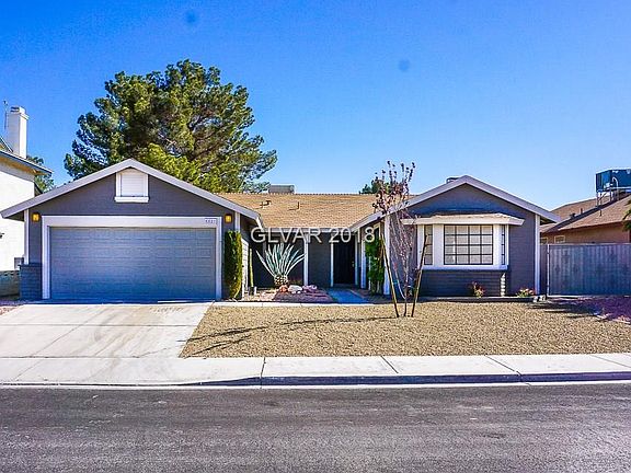 3rd image of 5881 Cherry Blossom Ct