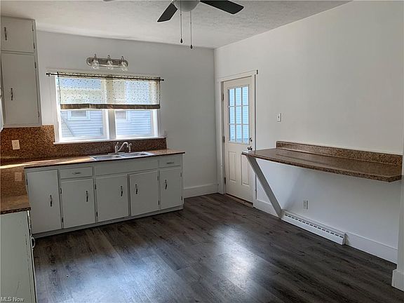 2nd image of 316 N 3rd St