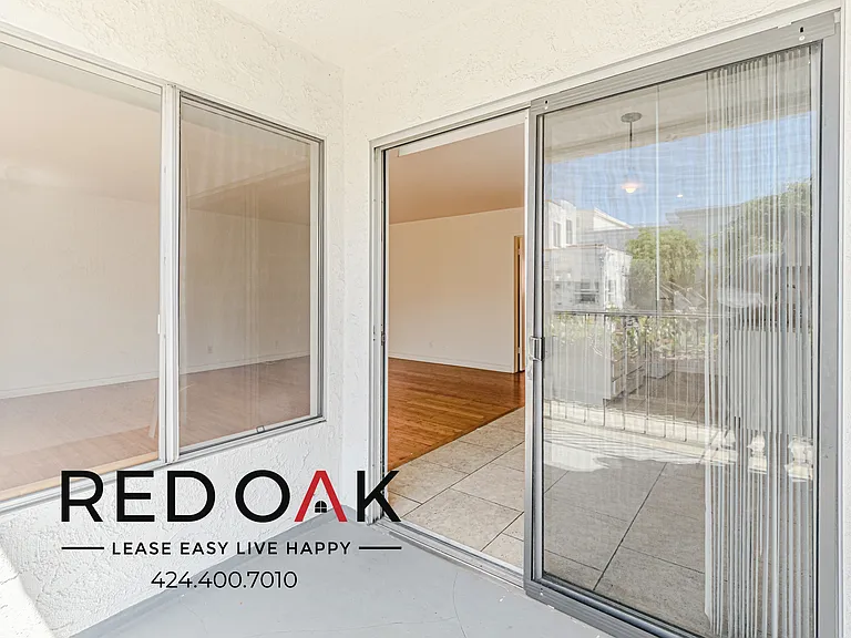 1543 10th St #3 — Photo 5