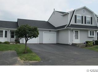 680 Patricks Ln #PVT, Webster, NY 14580