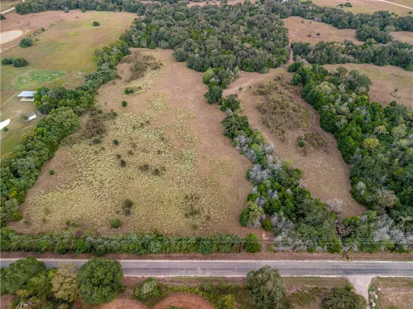 10114 Ferrill Creek Rd, Bryan, TX 77808