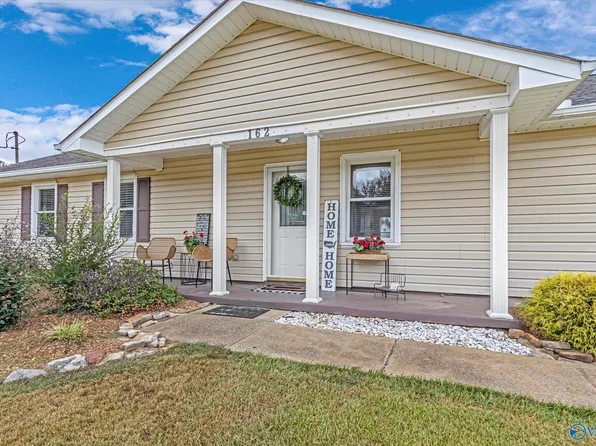 162 Anna Kathryn Dr, Gurley, AL 35748