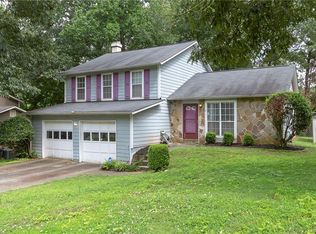 1130 Park Creek Cir, Lawrenceville, GA 30044