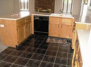 320 Princeton St, Canton, MI 48188