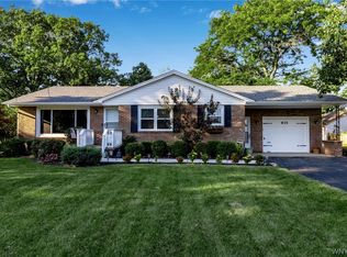 935 James Dr, Lewiston, NY