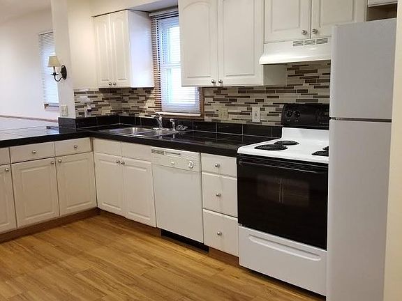 2nd image of 832 Woodgate Dr #107