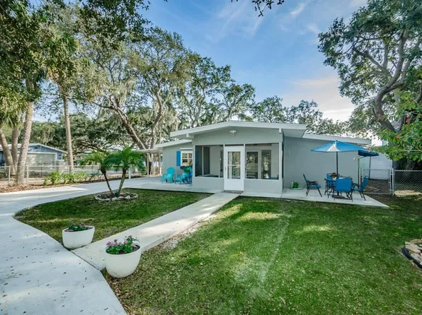 9317 Rivercove Dr, Riverview, FL 33578