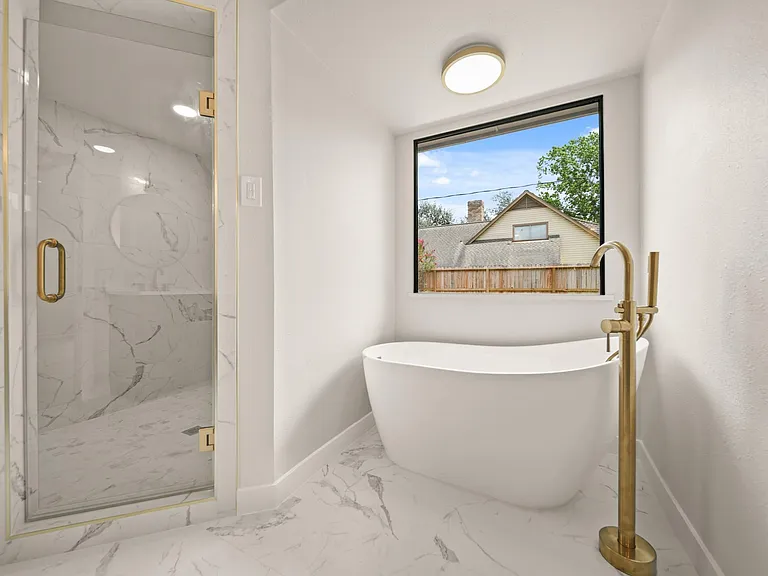 3010 Manila Ln — Photo 11