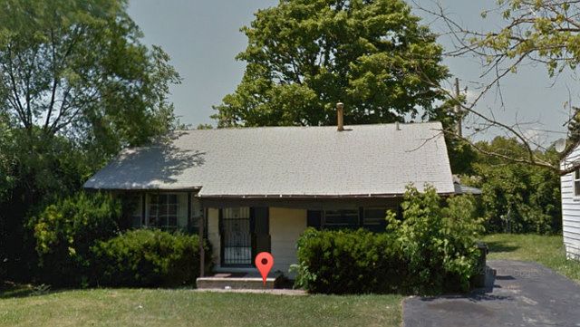2nd image of 16 N Pioneer Rd