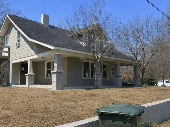 407 Davidson St, Thomasville, NC 27360