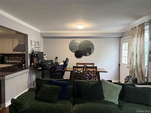 4th image of 757 Elton Avenue