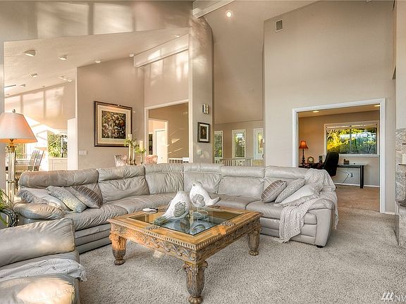 5th image of 10228 Green Ln SW