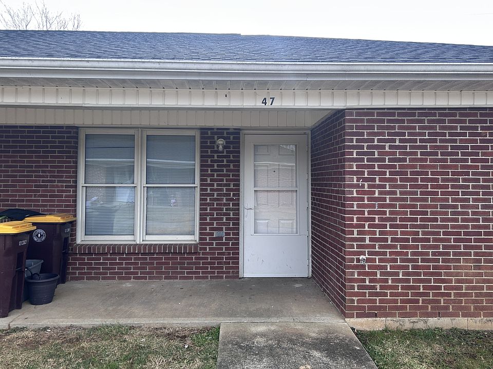 1st image of 47 Driftwood Cir #1