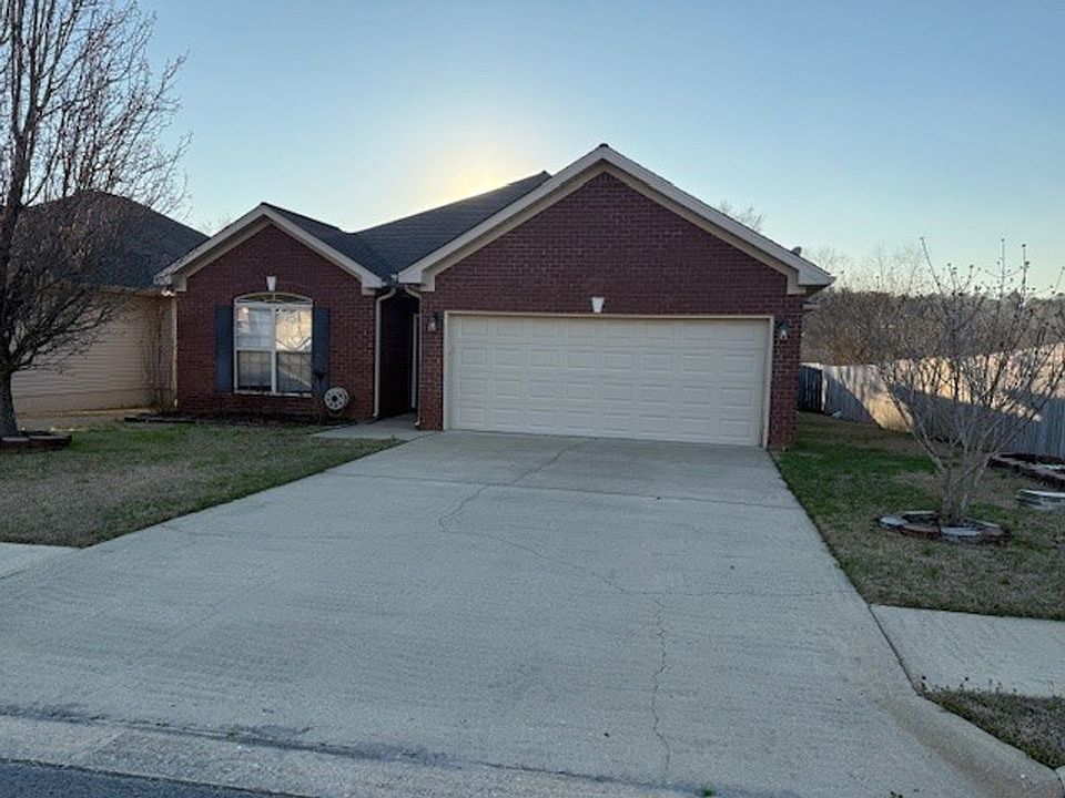 1st image of 12618 Mill Creek Dr