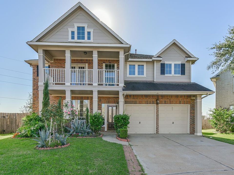 1st image of 16711 New Market Ln