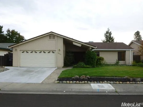8321 Holly Jill Way, Sacramento, CA 95823