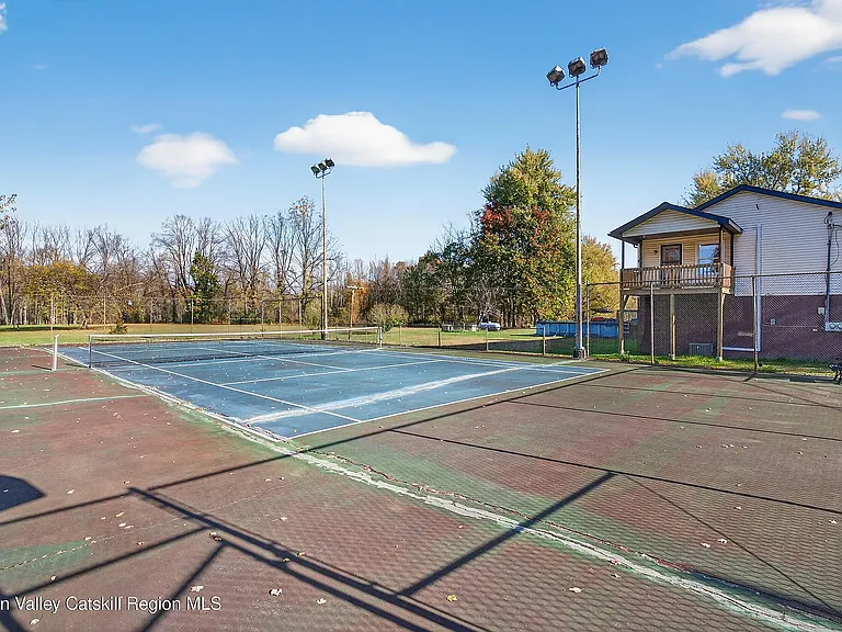 131 Barbarossa Ln #1 — Photo 3