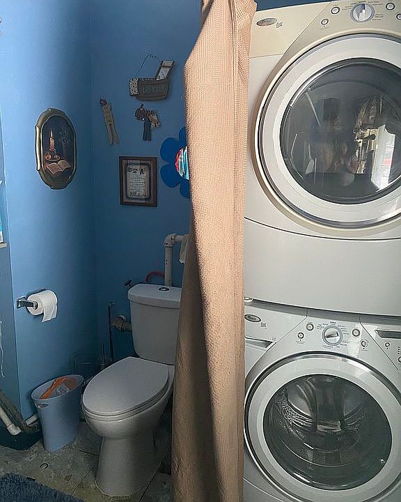 1st image of 303 Inverness Ave