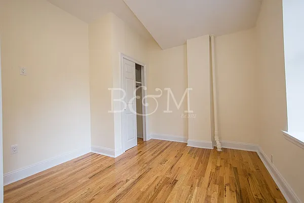 Rented by Brick&Mortar | media 22