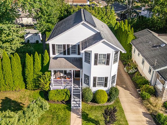 2nd image of 66 Neptune Avenue