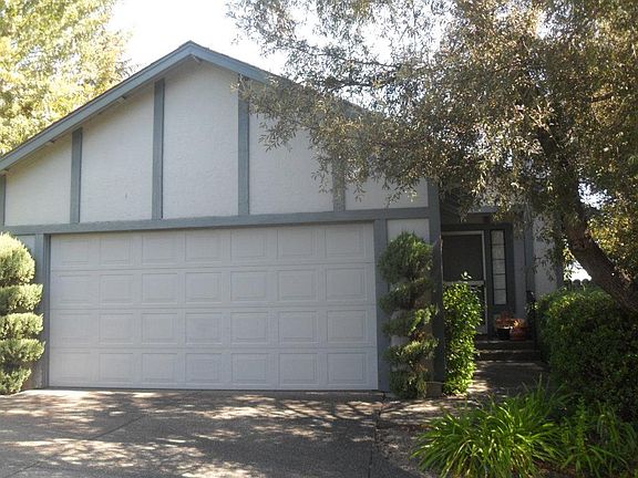3rd image of 1203 Herbazal St