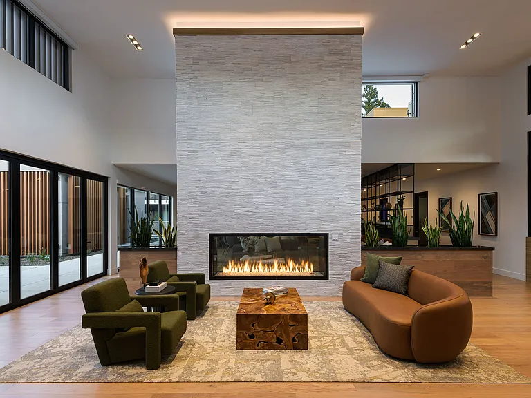 Sutter Green Apartments — Photo 16