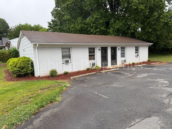 2123 Hollyrood St APT B