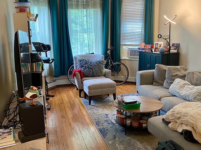 1842 Commonwealth Ave #8 — Photo 9