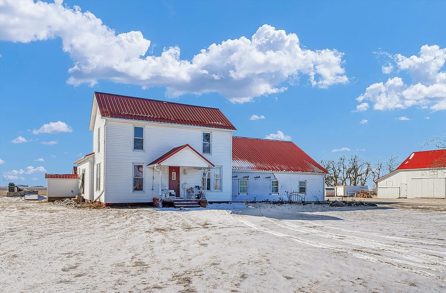 1500 N County Road 150e photo 1